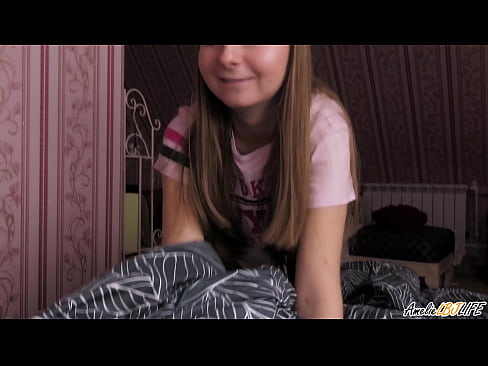 ❤️ Blondie Suĉas sian BFF-on Profunde kaj Akiras Cum En Ŝia Buŝo ❤ Pornofilmo ĉe ni ❌️